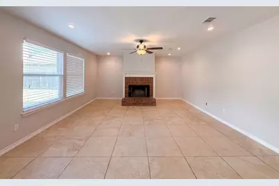 1722 Woods Boulevard, Round Rock, TX 78681 - Photo 7