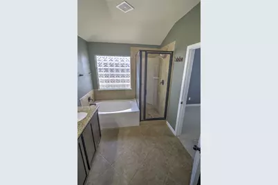 9921 Stratus Drive, Dripping Springs, TX 78620 - Photo 11