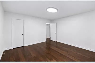 13010 Lamplight Village Avenue, Austin, TX 78727 - Photo 17