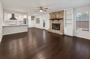 13010 Lamplight Village Ave, Austin, TX 78727 - Photo 7