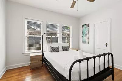 2106 Kenwood Avenue, Austin, TX 78704 - Photo 25