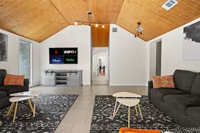 2106 Kenwood Avenue, Austin, TX 78704 - Photo 13