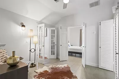 2106 Kenwood Avenue, Austin, TX 78704 - Photo 17