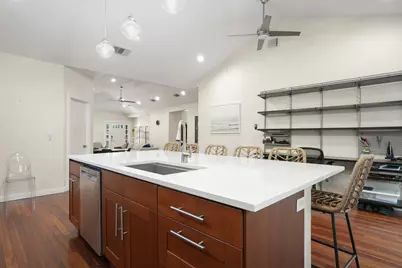 2501 Del Curto Road, Austin, TX 78704 - Photo 9