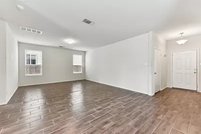 333 La Dera Drive, Liberty Hill, TX 78642 - Photo 9