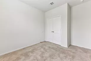 333 La Dera Dr, Liberty Hill, TX 78642 - Photo 15