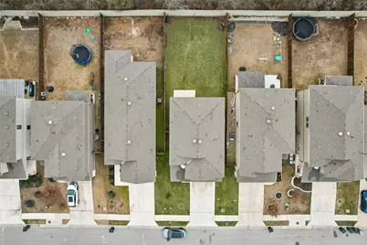 333 La Dera Drive, Liberty Hill, TX 78642 - Photo 35