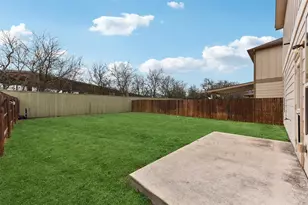 333 La Dera Dr, Liberty Hill, TX 78642 - Photo 33