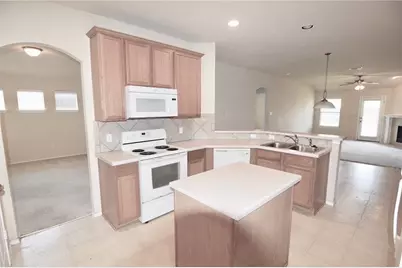708 Timothy John Drive, Pflugerville, TX 78660 - Photo 7