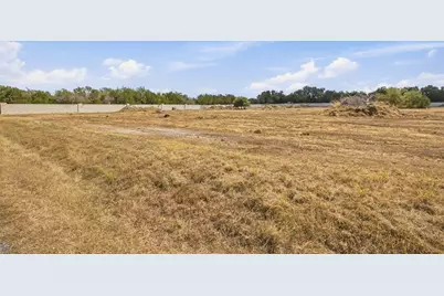 214 Meadow Drive, Georgetown, TX 78633 - Photo 3