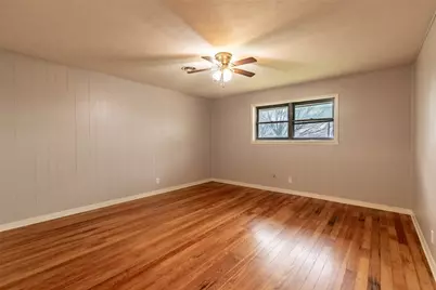 409 W Buffalo Street, Caldwell, TX 77836 - Photo 17