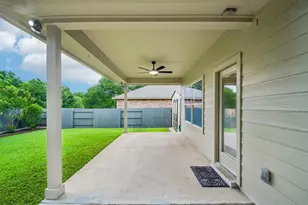 913 Hyde Park Dr, Round Rock, TX 78665 - Photo 37