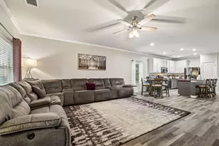 913 Hyde Park Dr, Round Rock, TX 78665 - Photo 5