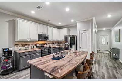 913 Hyde Park Drive, Round Rock, TX 78665 - Photo 9