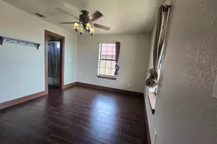 143 Spring Hollow Trail, Smithville, TX 78957 - Photo 5