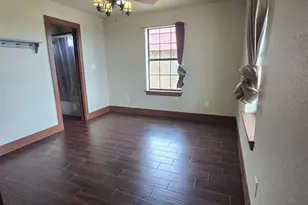 143 Spring Hollow Trail, Smithville, TX 78957 - Photo 3