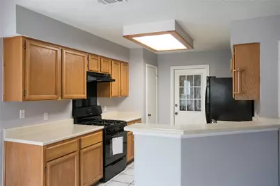 10639 Carovilli Drive, Austin, TX 78748 - Photo 7