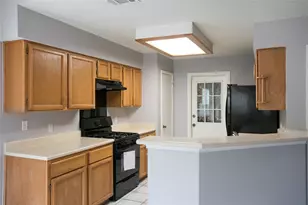 10639 Carovilli Dr, Austin, TX 78748 - Photo 7