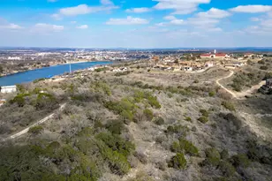 103 Palmie Ln, Marble Falls, TX 78654 - Photo 7