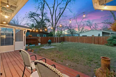 912 E 55th 1/2 Street, Austin, TX 78751 - Photo 27
