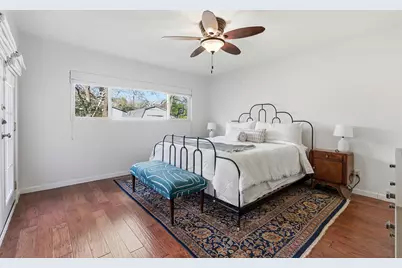 912 E 55th 1/2 Street, Austin, TX 78751 - Photo 13
