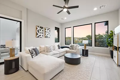 18724 Expedition Trail, Lago Vista, TX 78645 - Photo 15