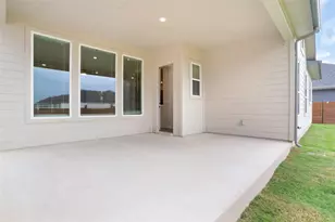 2116 Tobiano Trce, Georgetown, TX 78633 - Photo 33