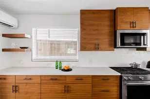 708 Chicon St, Austin, TX 78702 - Photo 19