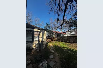 917 E 39th Street, Austin, TX 78751 - Photo 27