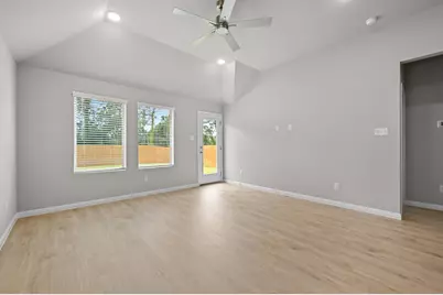 332 Bendecido Loop, Elgin, TX 78621 - Photo 13