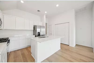 332 Bendecido Loop, Elgin, TX 78621 - Photo 7