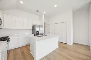 332 Bendecido Loop, Elgin, TX 78621 - Photo 7