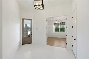 70 Santa Maria St, Georgetown, TX 78628 - Photo 11