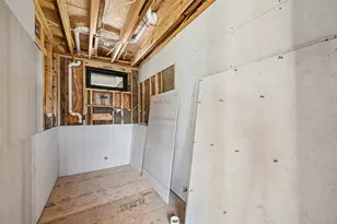 202 Loring St, Stonewall, TX 78671 - Photo 33