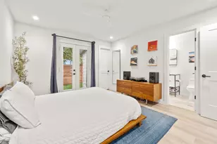 1213 Hollow Creek Dr, Austin, TX 78704 - Photo 9