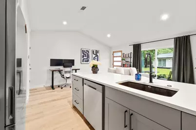 1213 Hollow Creek Drive #3, Austin, TX 78704 - Photo 7