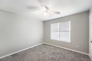 1105 2nd St, Jarrell, TX 76537 - Photo 17