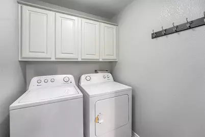 1105 2nd Street, Jarrell, TX 76537 - Photo 21