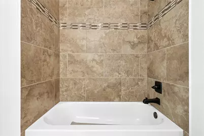 404 Highland Village Drive, Lakeway, TX 78738 - Photo 25