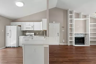 1411 Gracy Farms Lane #61, Austin, TX 78758 - Photo 5
