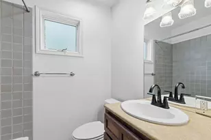 3801 Mia Tia Cir, Austin, TX 78731 - Photo 17
