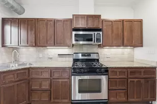 3801 Mia Tia Cir, Austin, TX 78731 - Photo 11