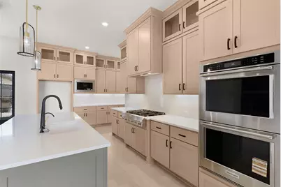 121 La Ventana Drive, Liberty Hill, TX 78642 - Photo 9