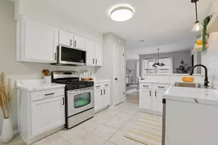 8406 Copano Dr, Austin, TX 78749 - Photo 9