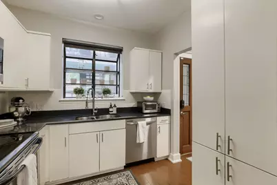 1741 Spyglass Drive #1-223, Austin, TX 78746 - Photo 9