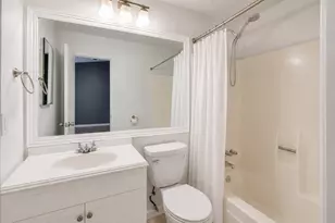 1701 Coronado Hills Dr, Austin, TX 78752 - Photo 17