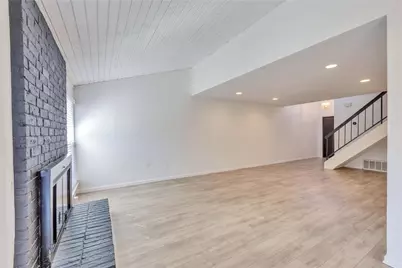 1701 Coronado Hills Drive #B, Austin, TX 78752 - Photo 13