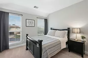 2 Heatherbloom Ln, The Hills, TX 78738 - Photo 29