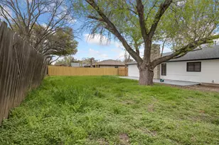 502 Pin Tail Ln, Taylor, TX 76574 - Photo 21
