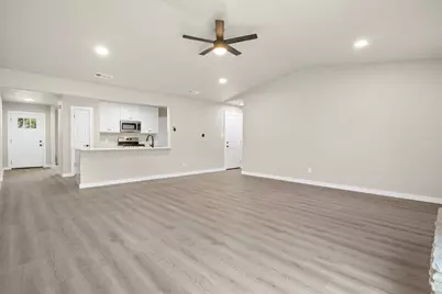 502 Pintail Lane, Taylor, TX 76574 - Photo 15